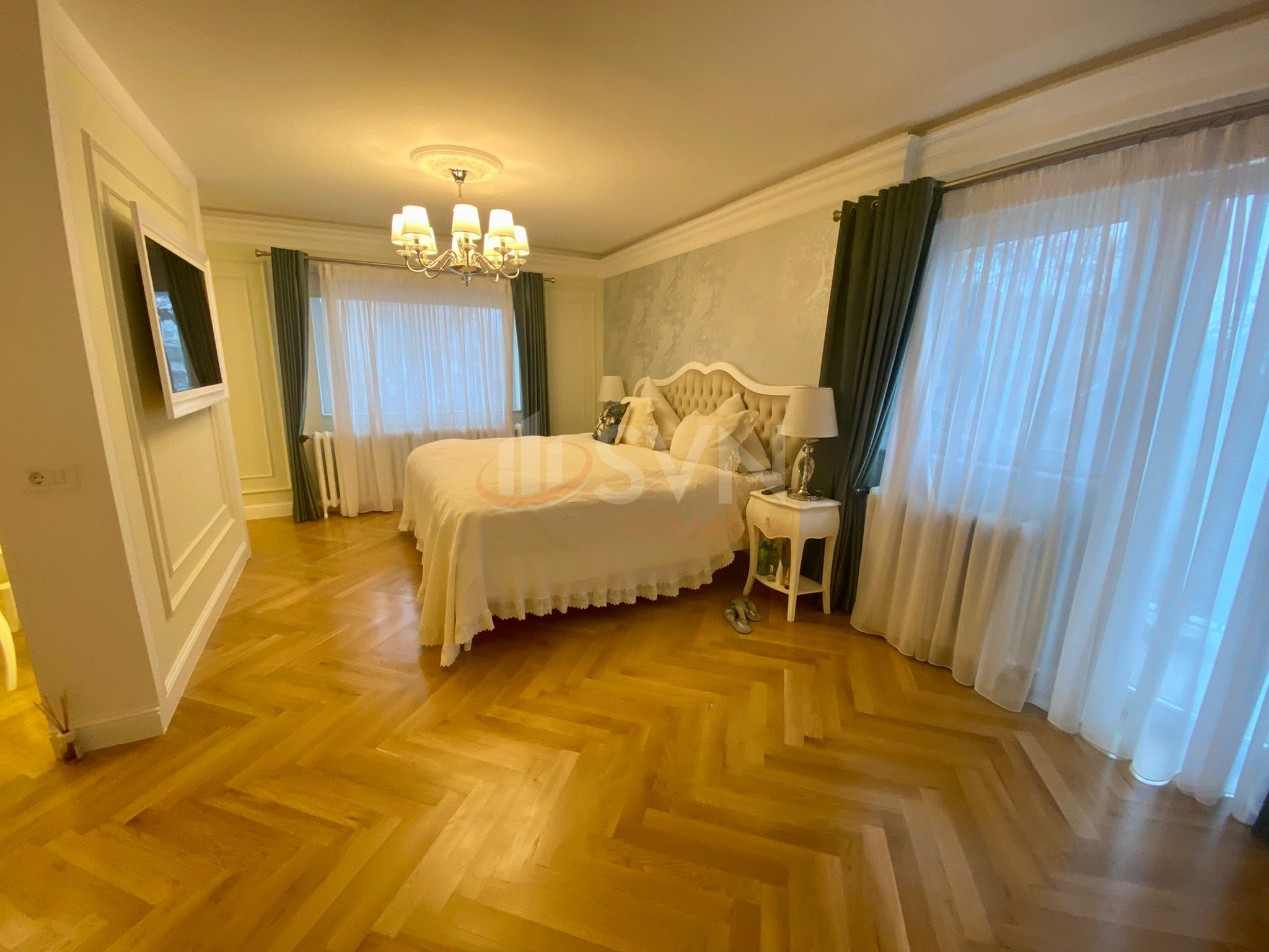 Casa, 9 camere Bucuresti/1 Mai