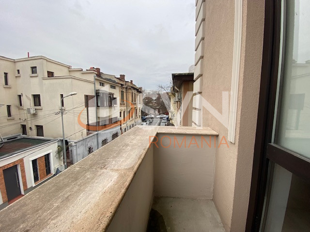 Casa, 9 camere Bucuresti/Piata Victoriei