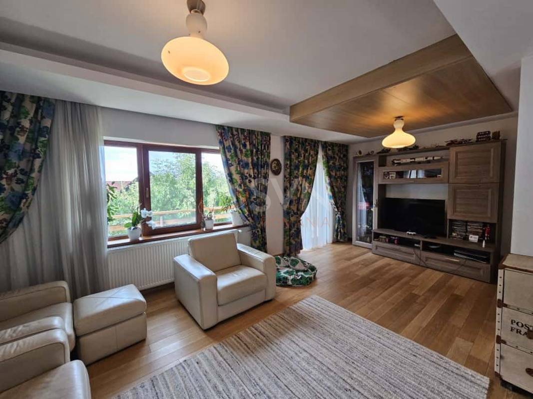 Casa, 9 camere Brasov/Centru