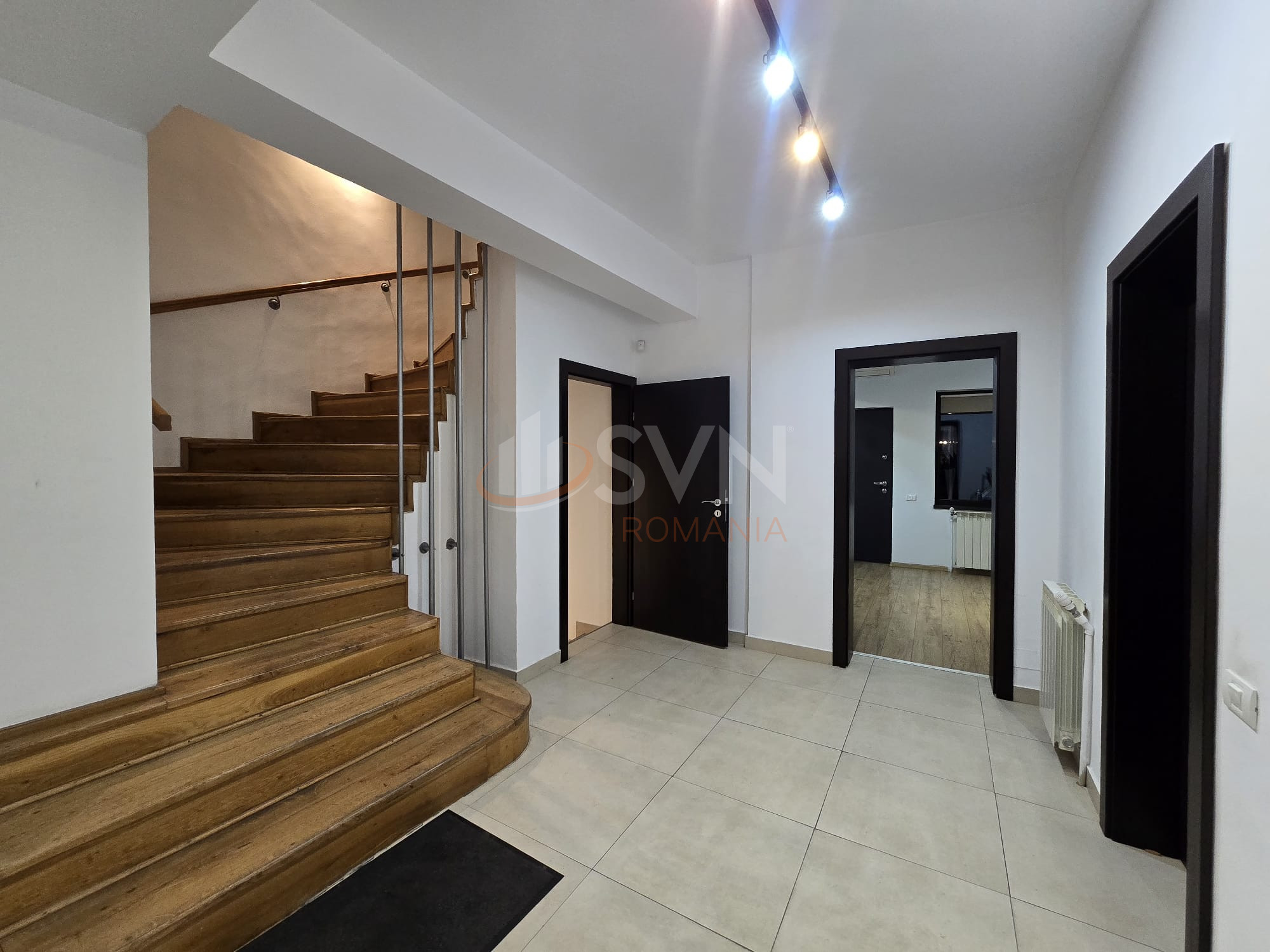 Casa, 9 camere Bucuresti/Domenii