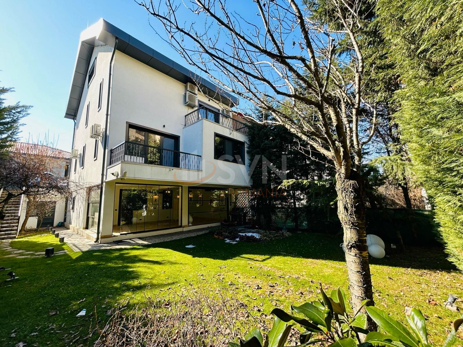 Casa, 9 camere Bucuresti/Pipera