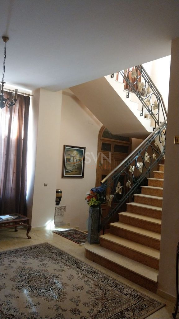 Casa, 9 camere Bucuresti/Cotroceni