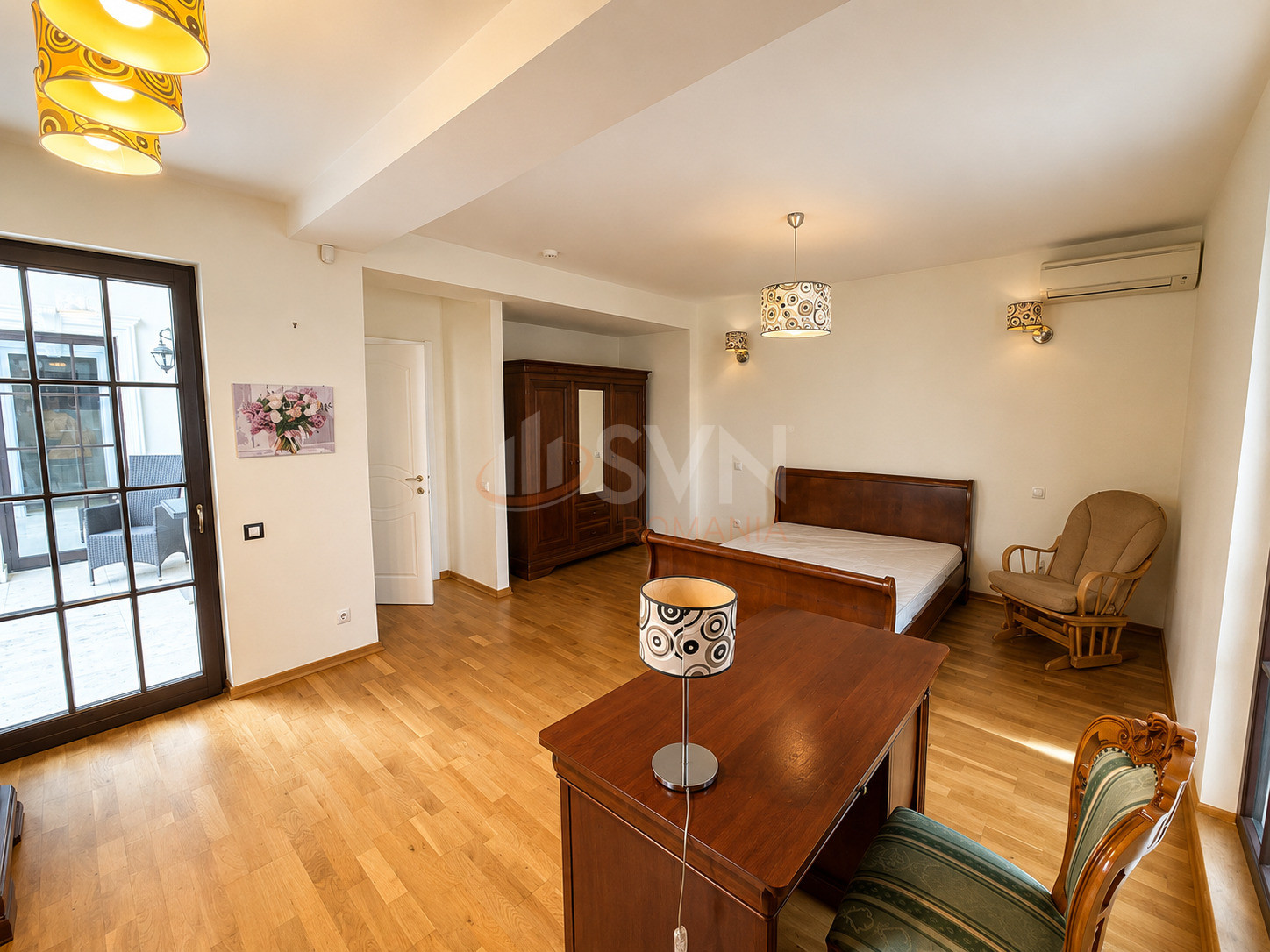 Casa, 9 camere Bucuresti/Iancu Nicolae