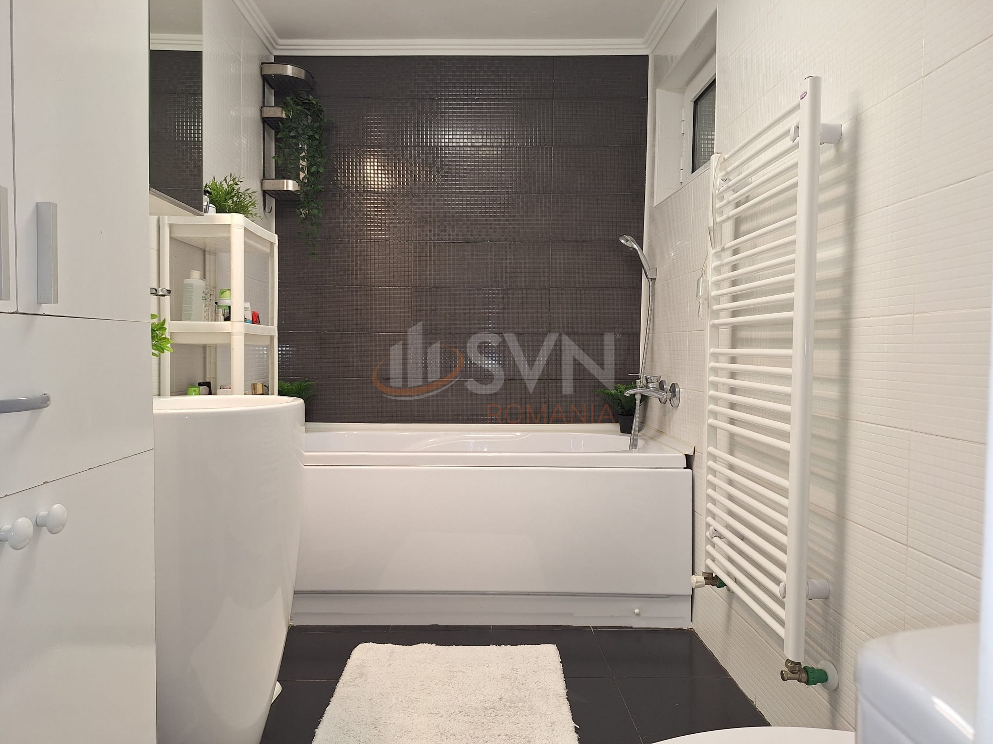 Casa, 9 camere Bucuresti/1 Mai