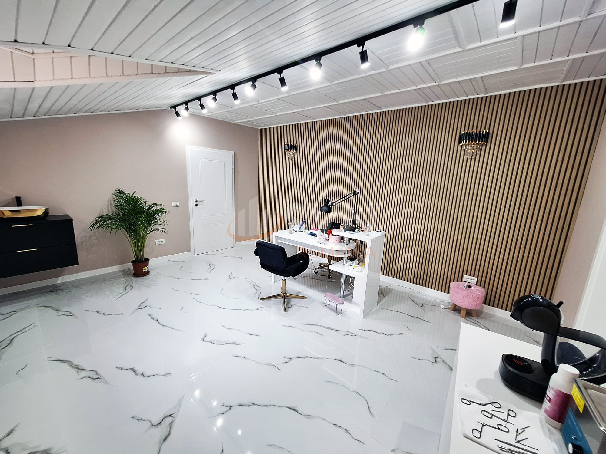 Casa, 9 camere Bucuresti/1 Mai