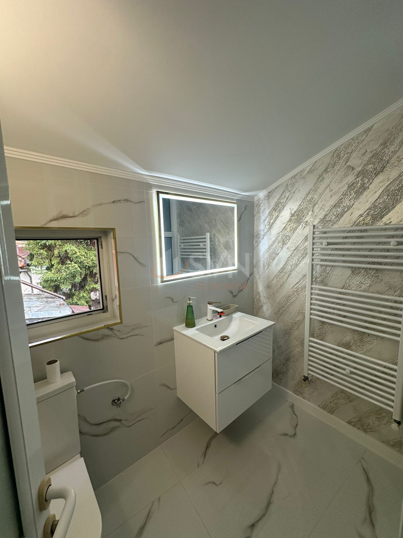 Casa, 9 camere Bucuresti/1 Mai