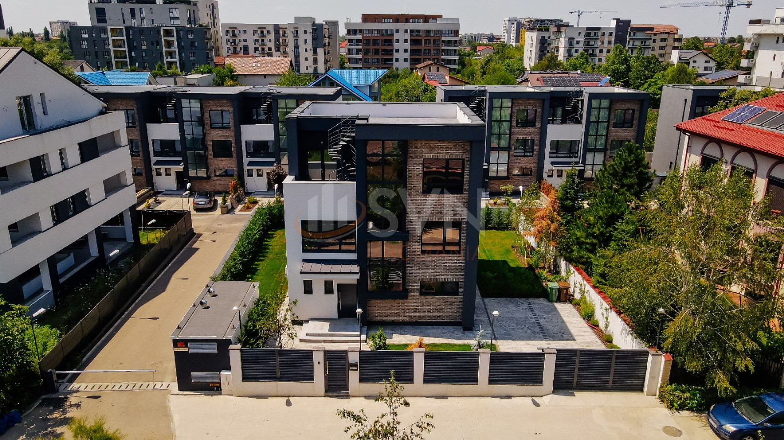 Casa, 9 camere Bucuresti/Sisesti