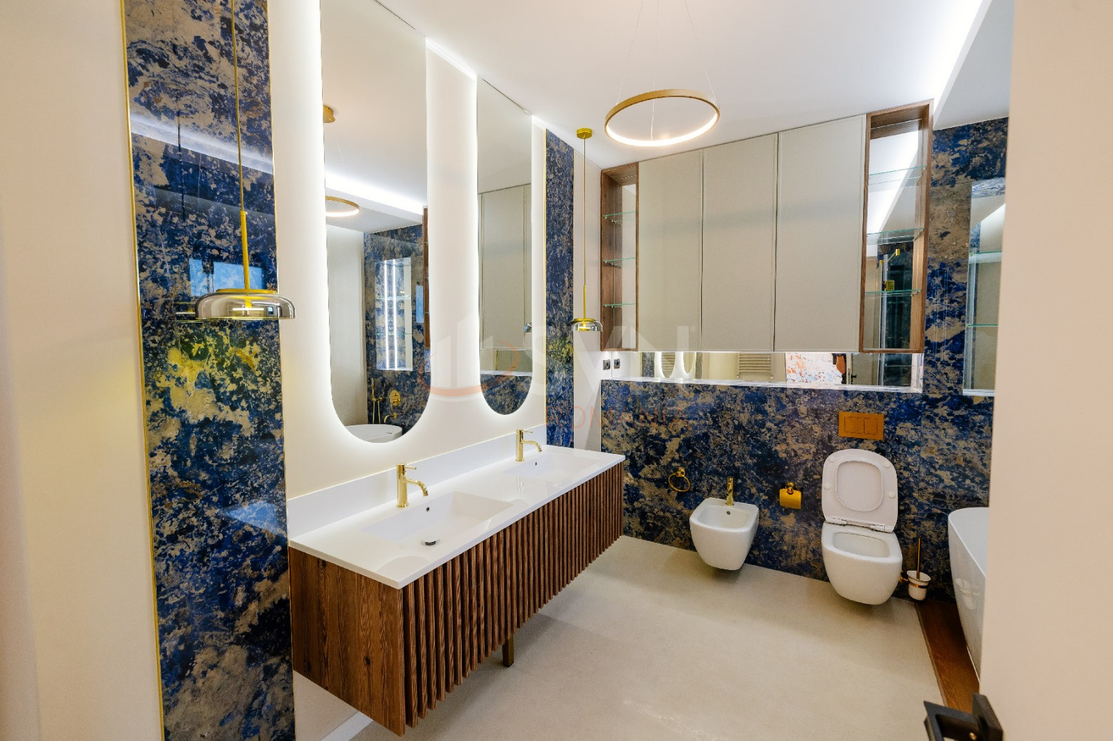 Casa, 9 camere Bucuresti/Sisesti