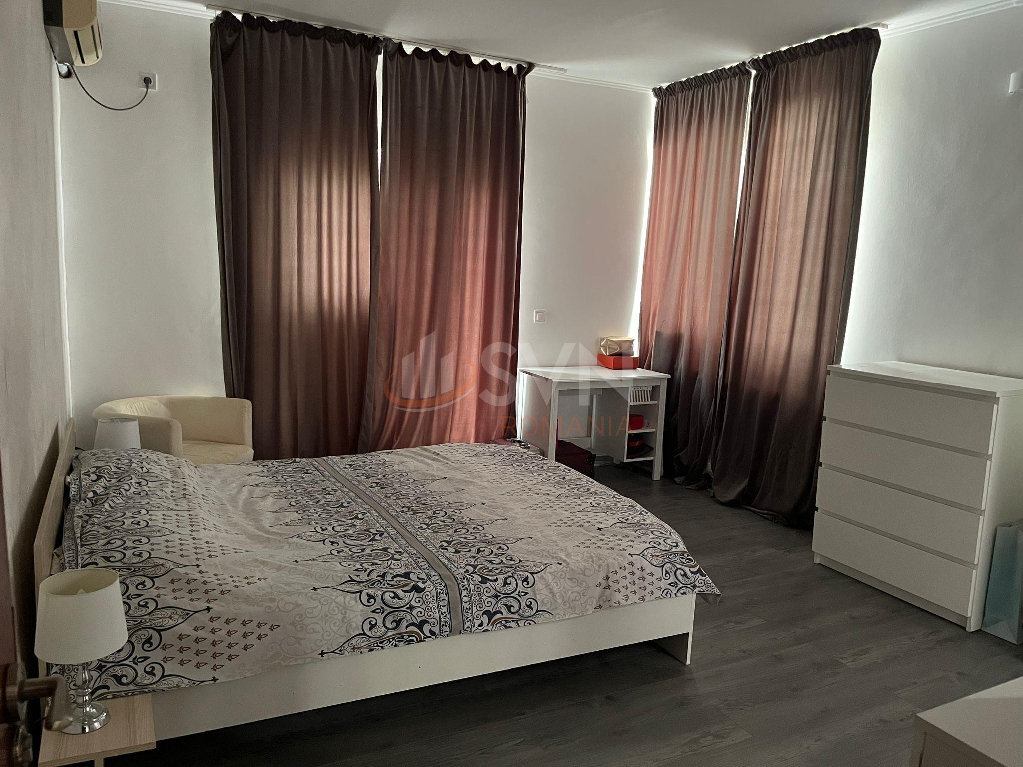 Casa, 9 camere Bucuresti/Iancu Nicolae