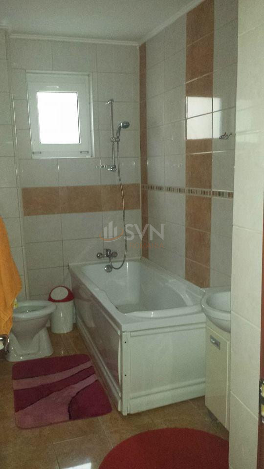 Casa, 9 camere Bucuresti/Iancu Nicolae