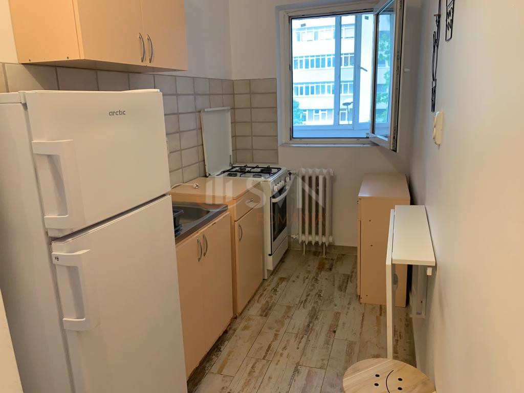 Garsoniera Bucuresti/Banu Manta