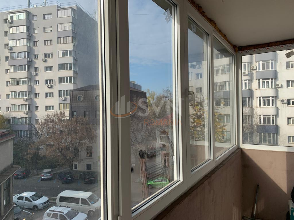 Garsoniera Bucuresti/Banu Manta