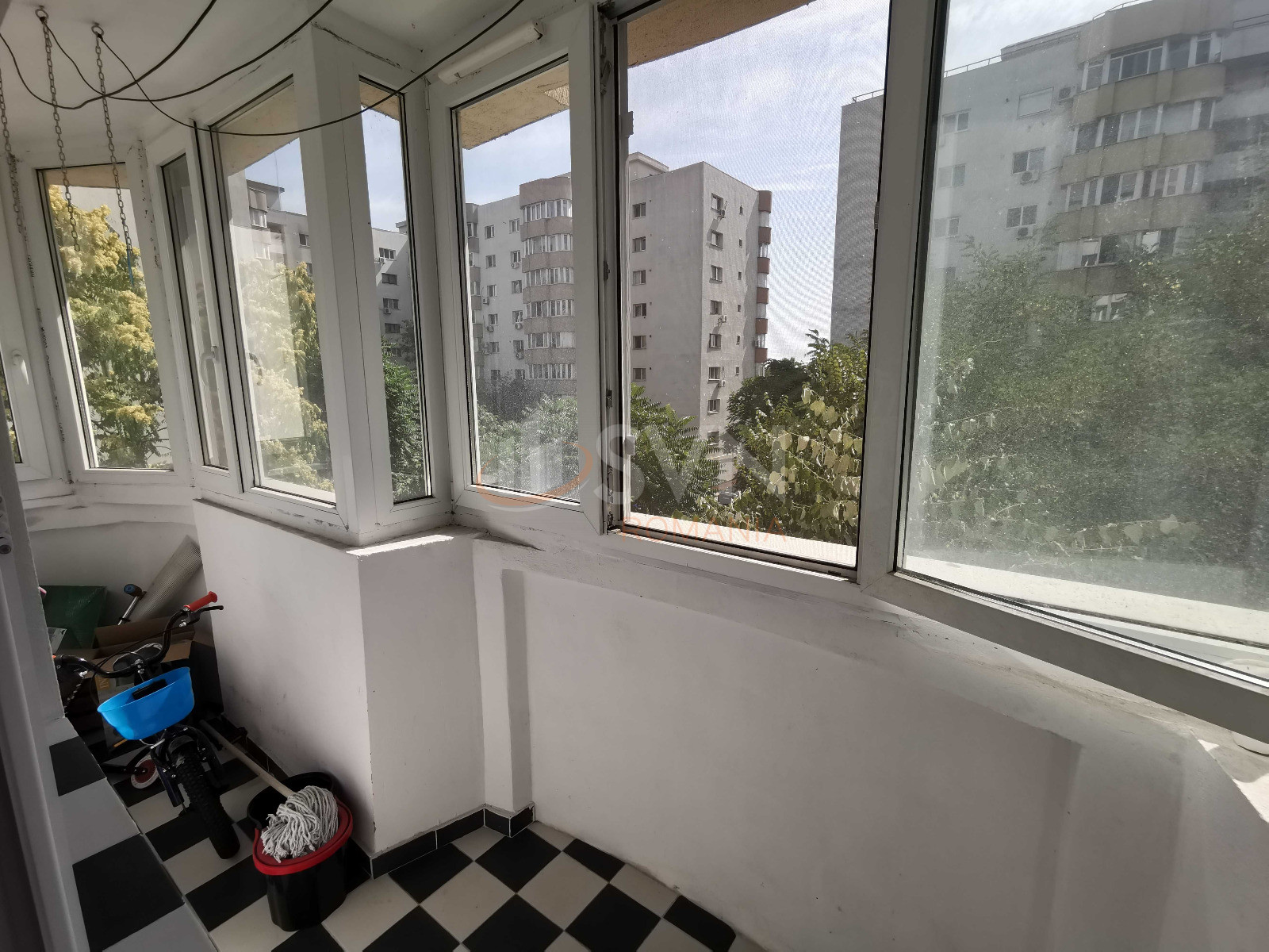 Garsoniera Bucuresti/Costin Georgian