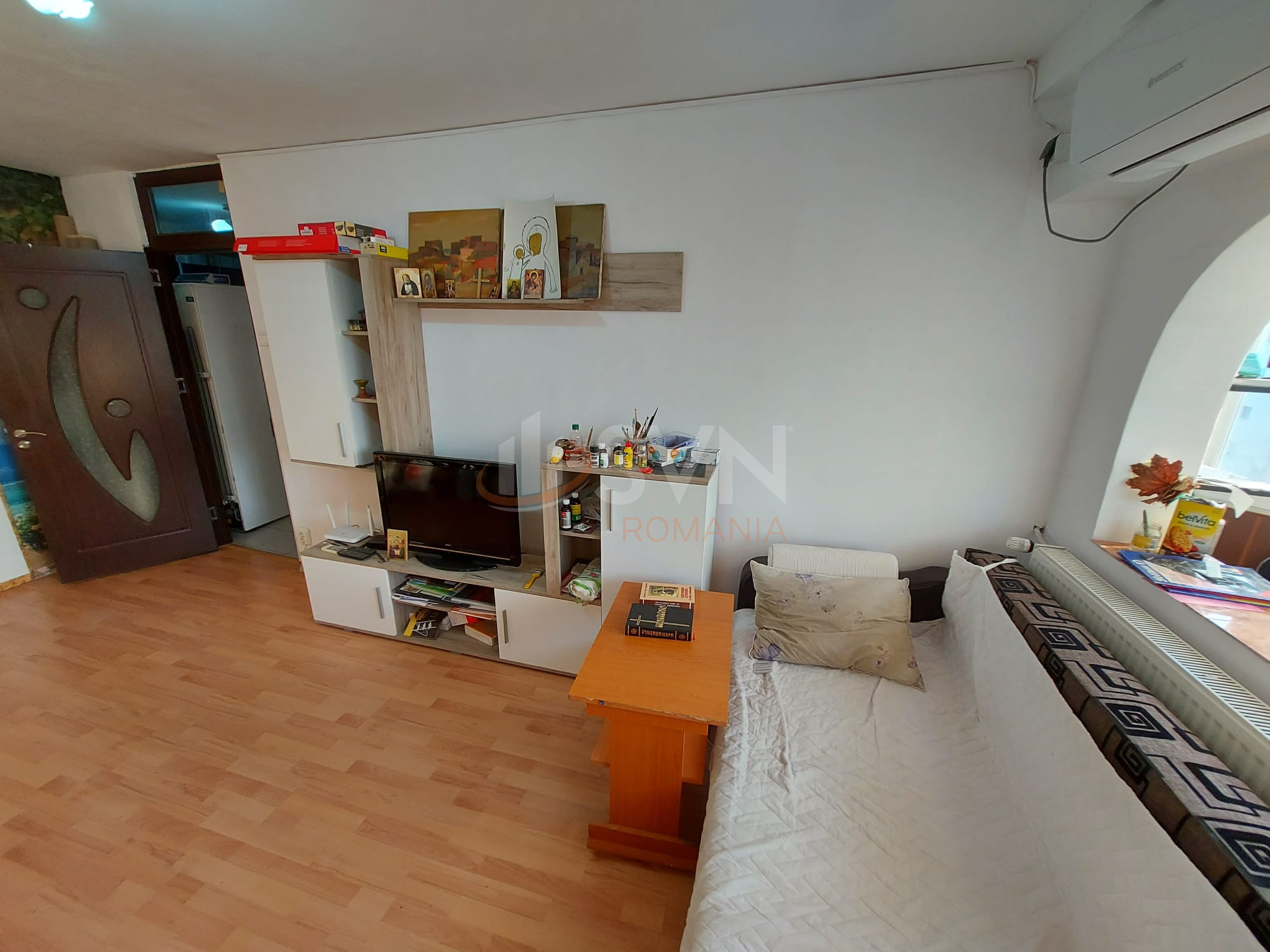 Garsoniera Bucuresti/Costin Georgian