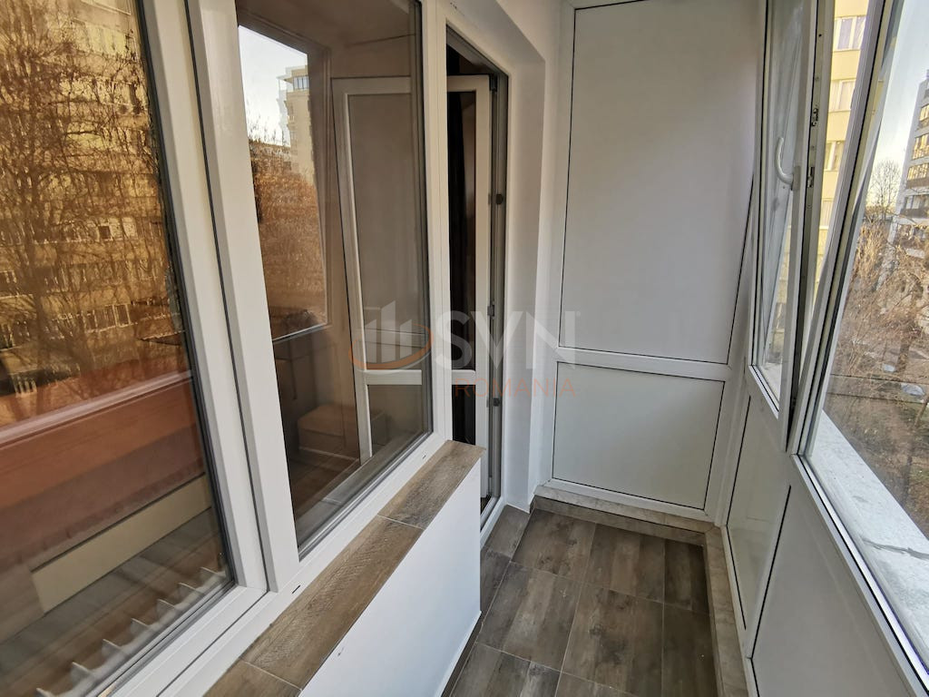 Garsoniera Bucuresti/Vatra Luminoasa