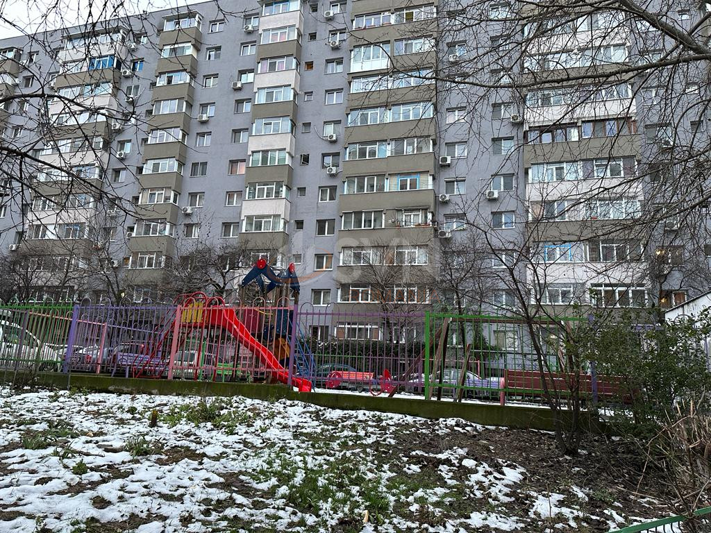 Garsoniera Bucuresti/Titan