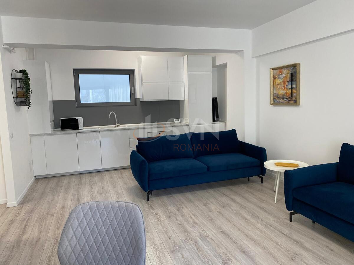 Garsoniera Bucuresti/Piata Unirii (s3)