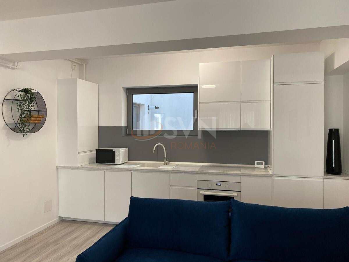 Garsoniera Bucuresti/Piata Unirii (s3)