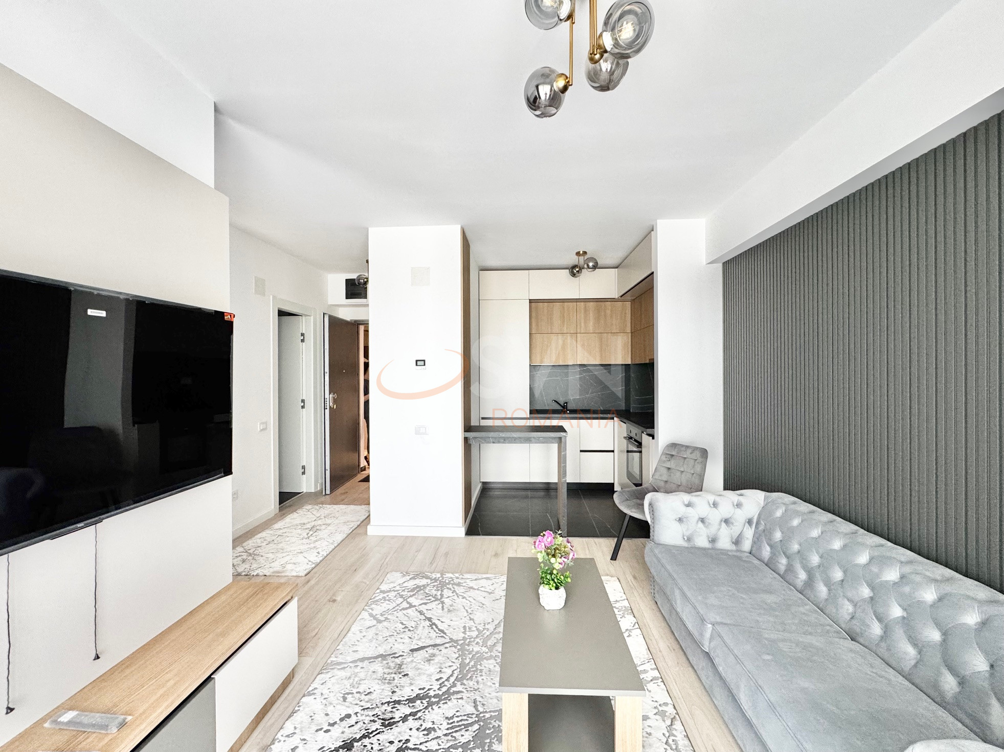 Garsoniera Bucuresti/Sisesti