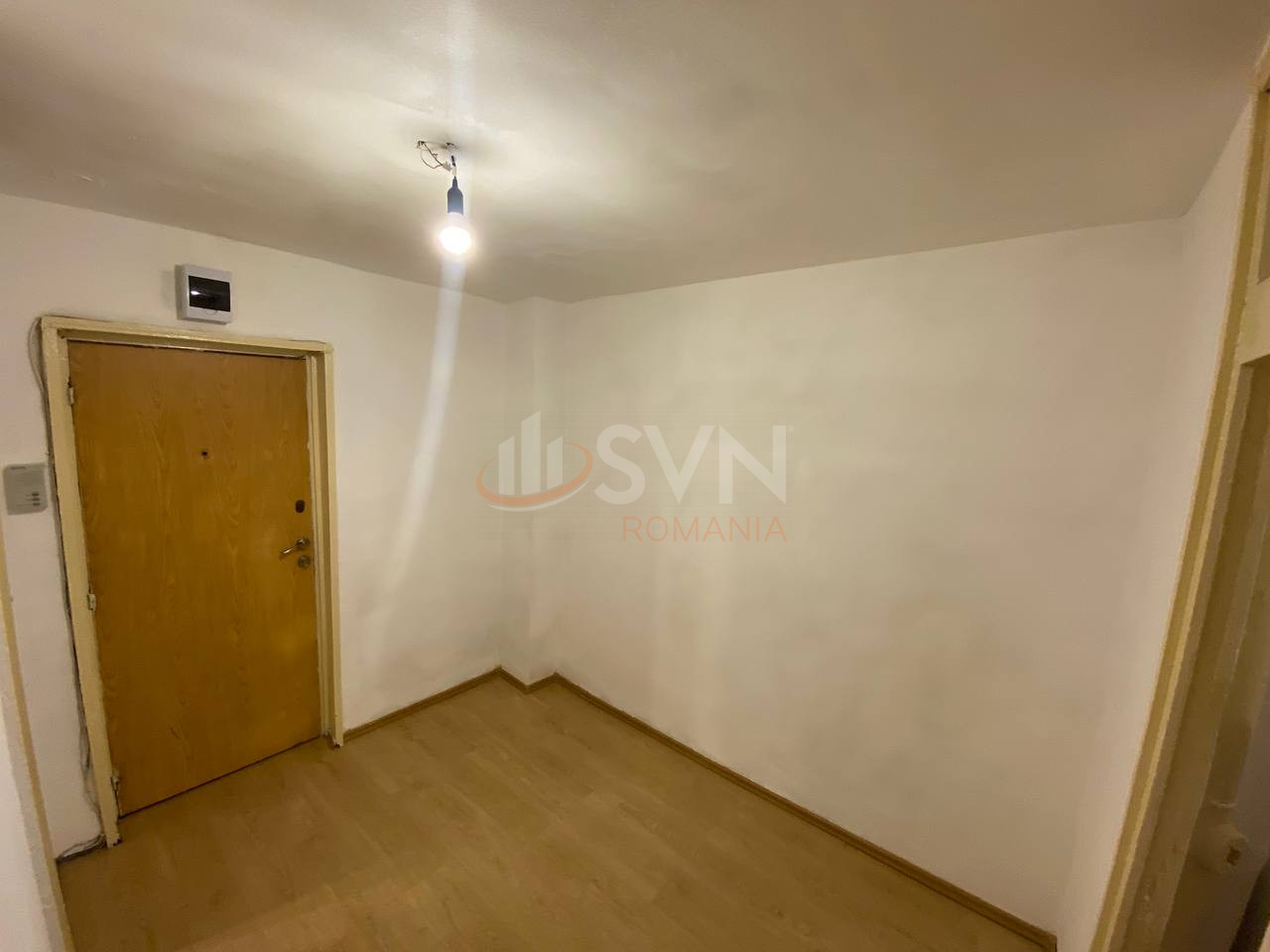 Garsoniera Bucuresti/Titan