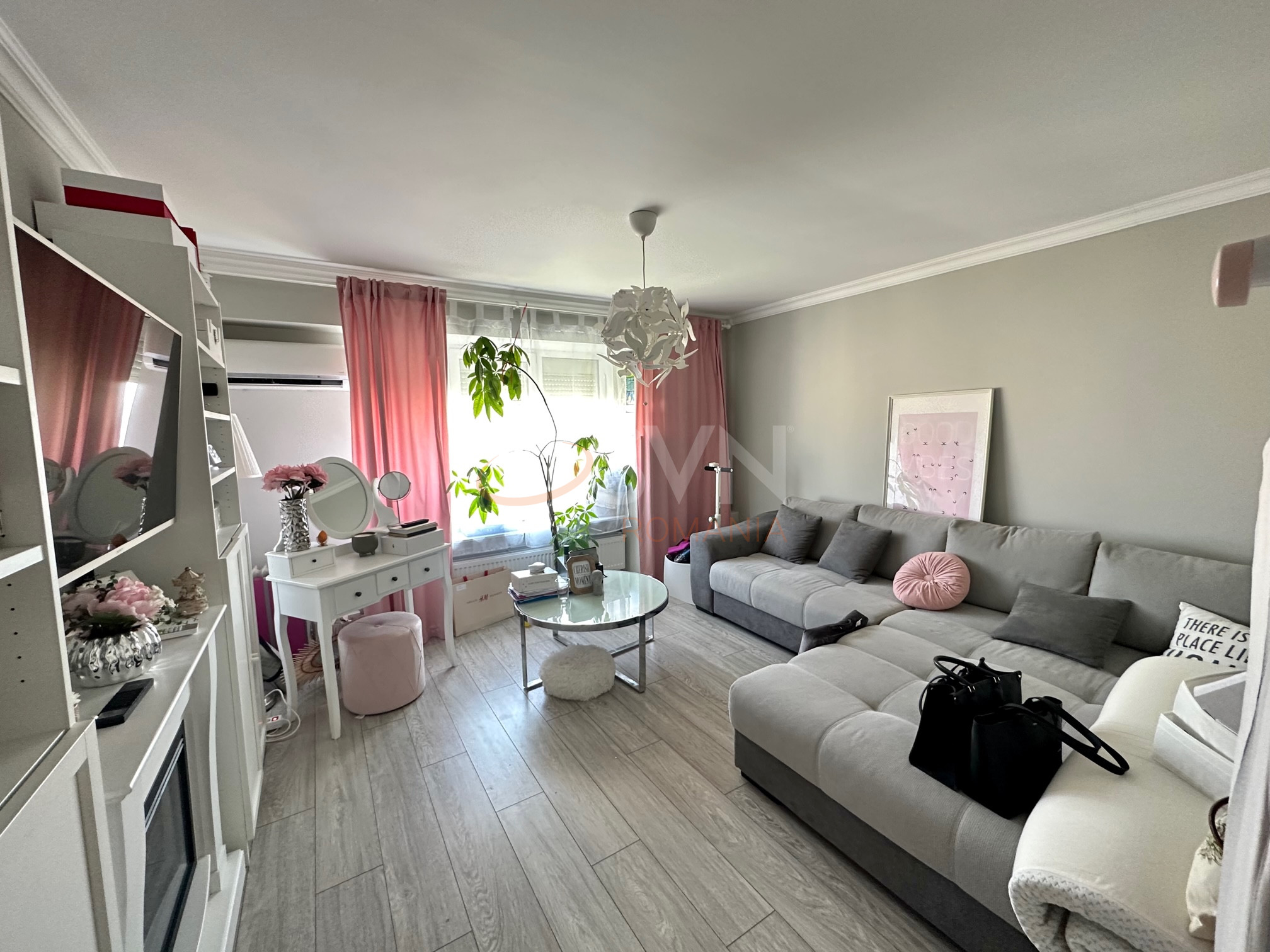 Garsoniera Bucuresti/Decebal