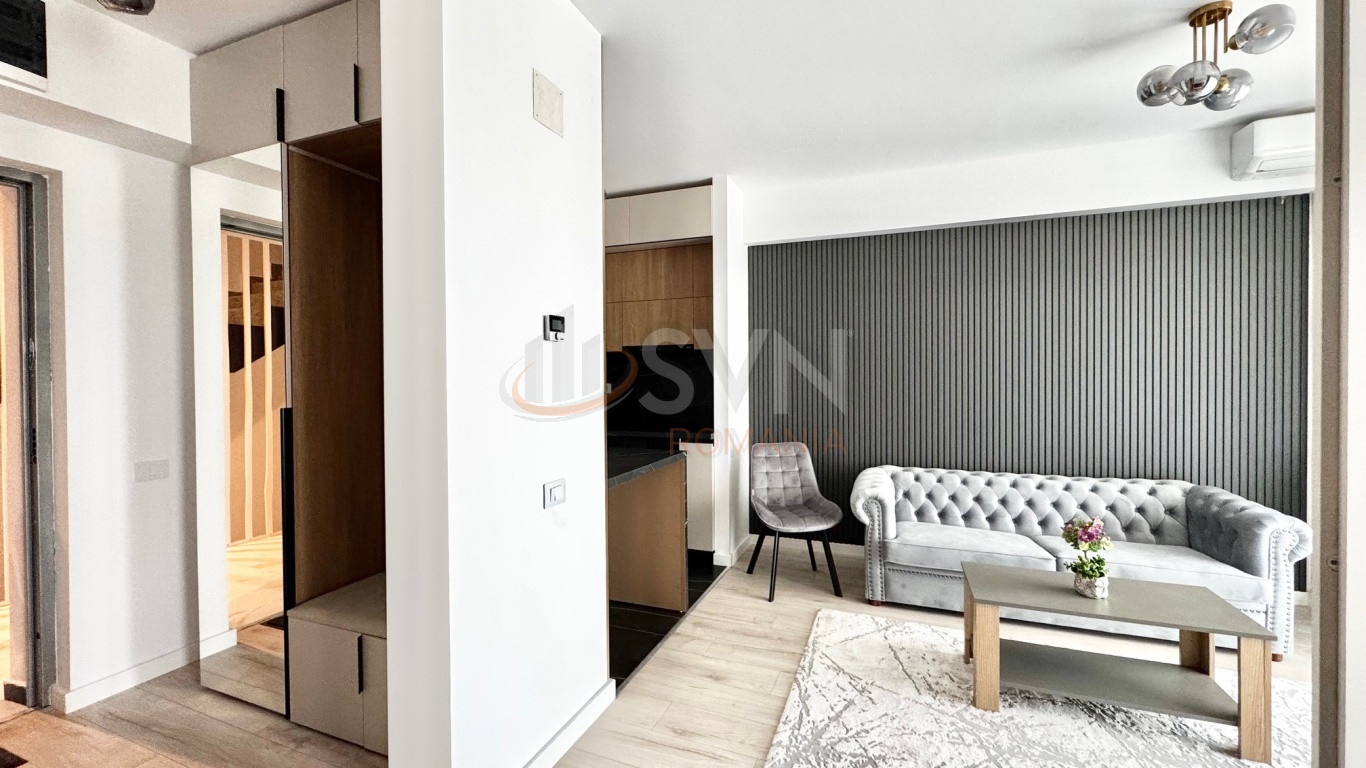 Garsoniera Bucuresti/Sisesti