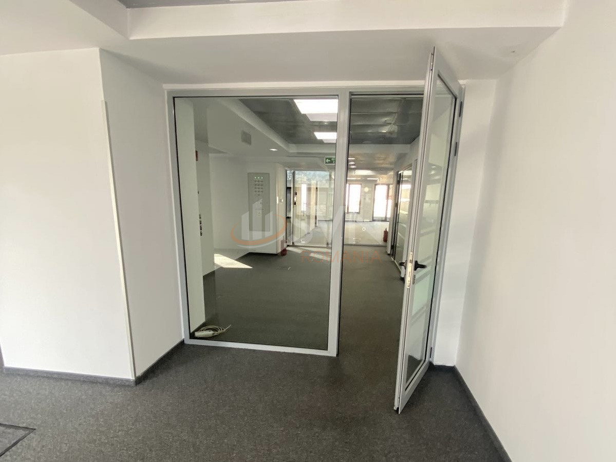 Spatiu comercial 100 mp Bucuresti/Piata Victoriei