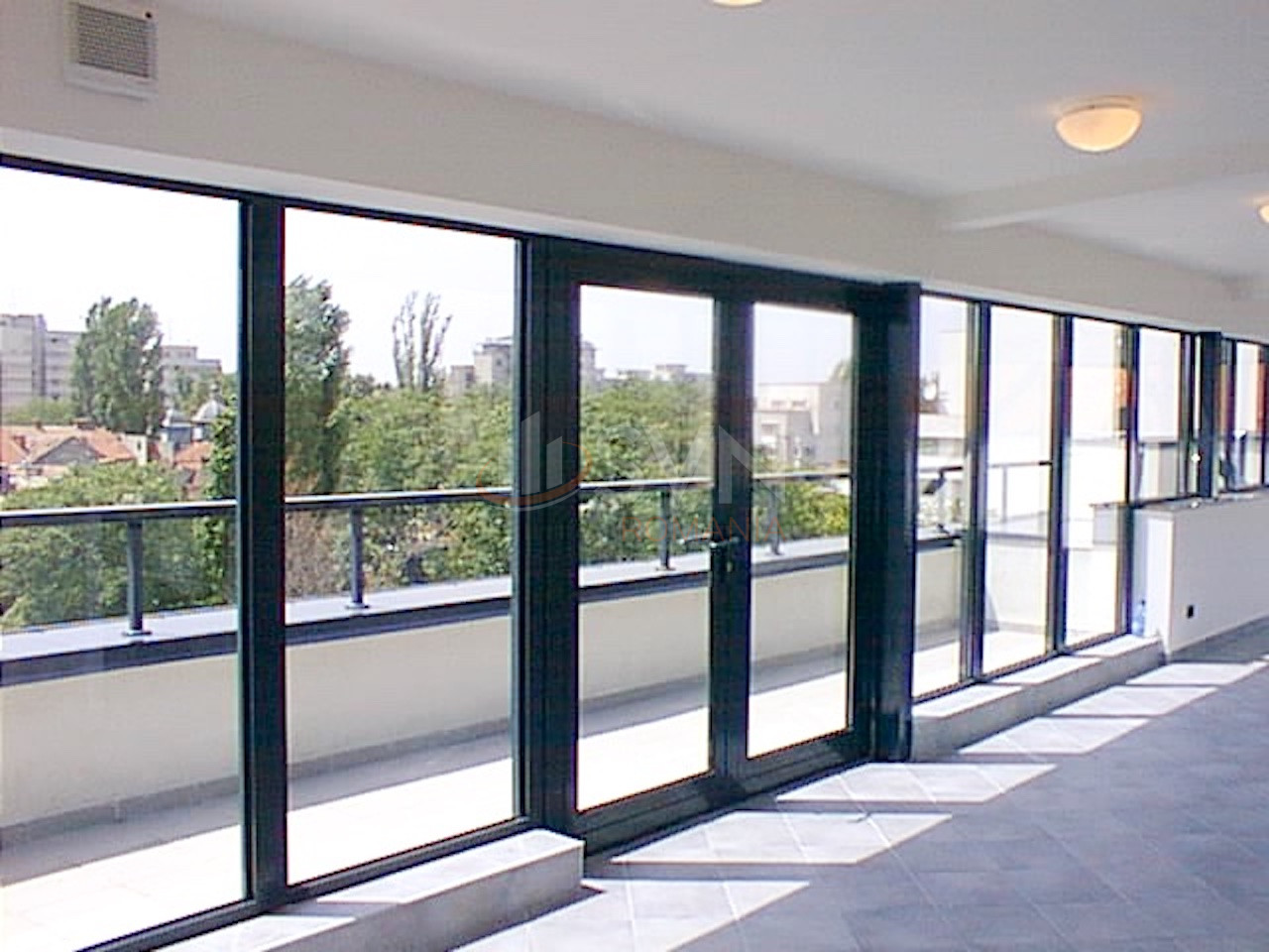 Spatiu comercial 1041 mp Bucuresti/Polona