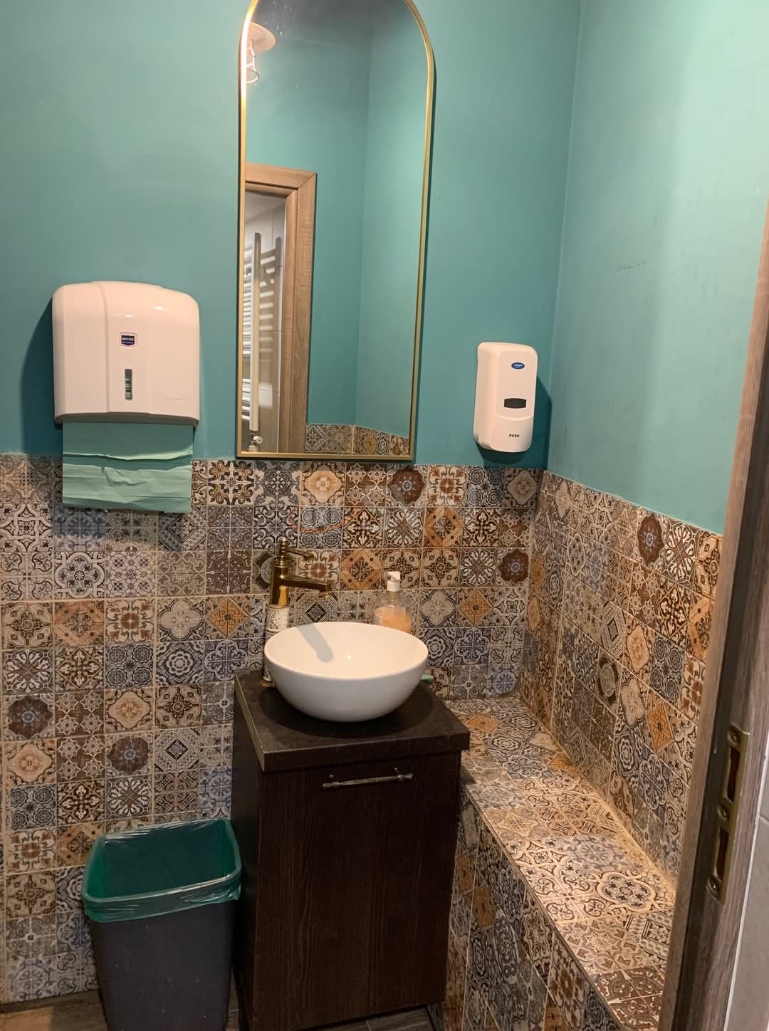 Spatiu comercial 110 mp Bucuresti/Dacia