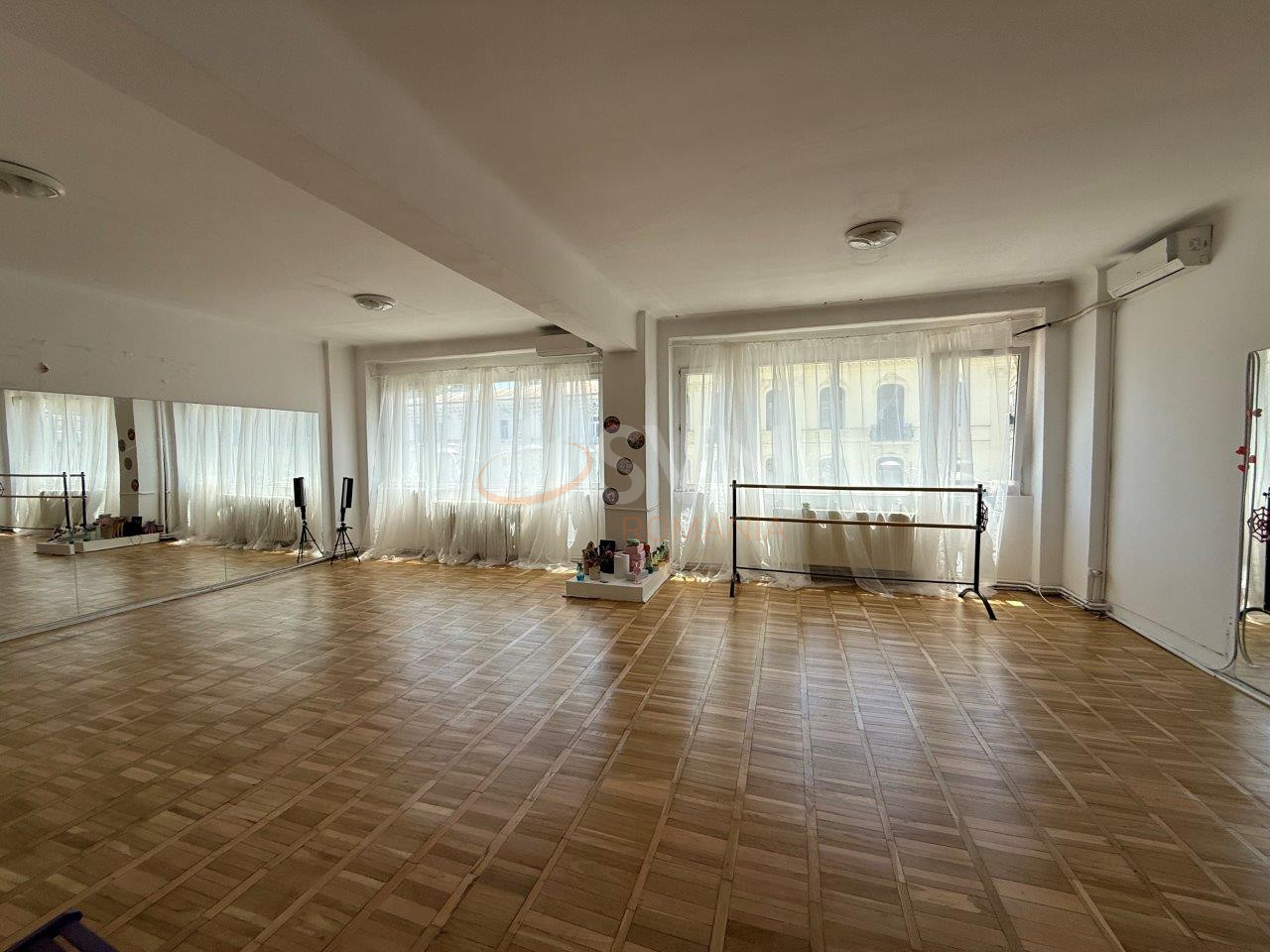 Spatiu comercial 1100 mp Bucuresti/Universitate (s1)
