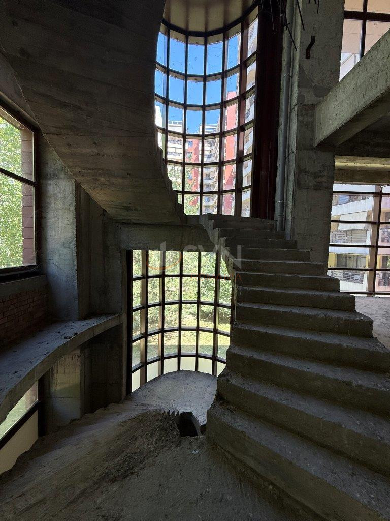 Spatiu comercial 1100 mp Bucuresti/Stefan Cel Mare