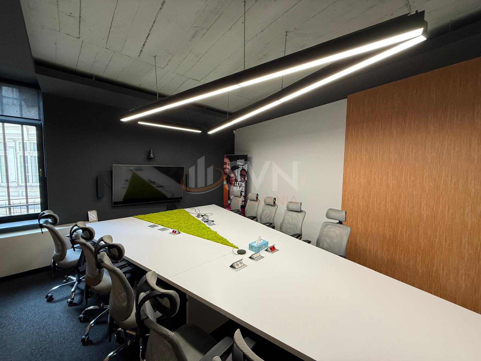 Spatiu comercial 1100 mp Bucuresti/P-ta Universitatii