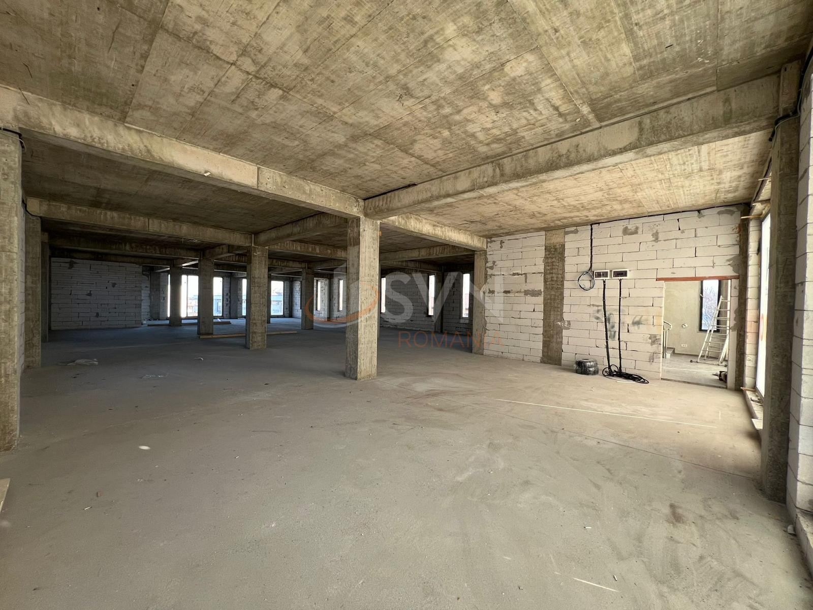 Spatiu comercial 1100 mp Ilfov/Tunari