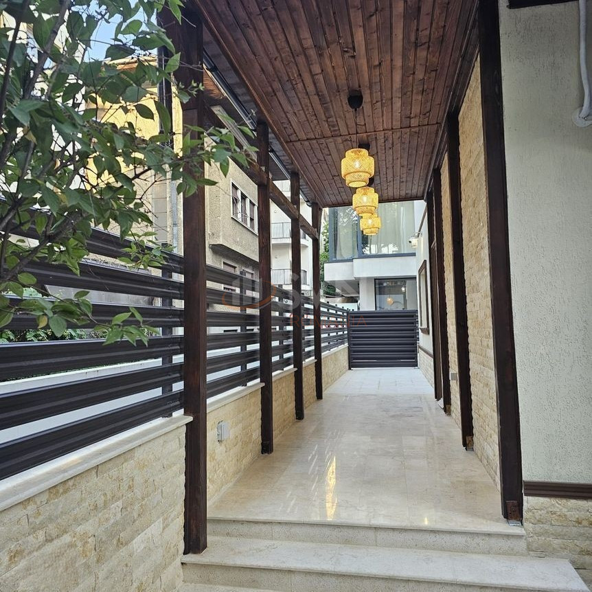 Spatiu comercial 115 mp Bucuresti/Domenii