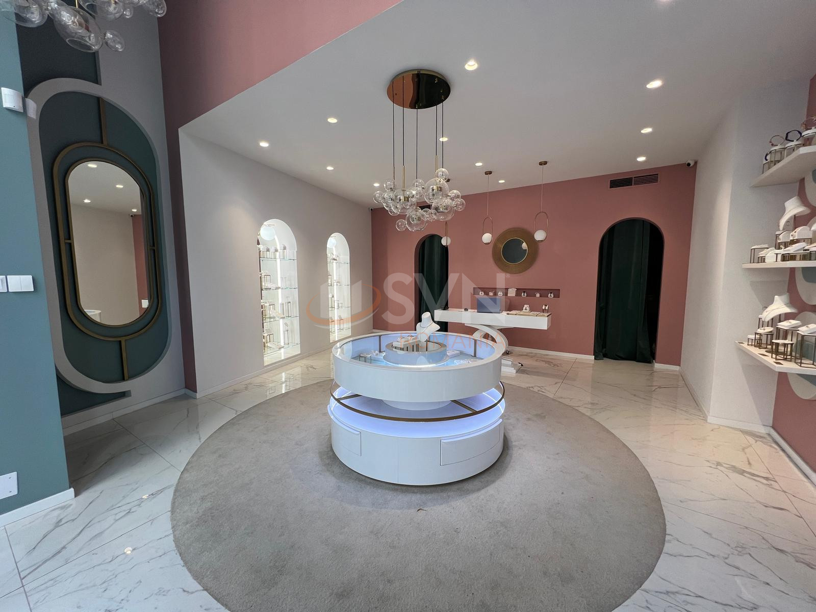 Spatiu comercial 117 mp Bucuresti/Banu Manta