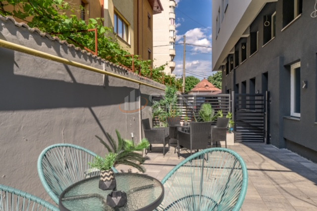 Spatiu comercial 1218 mp Bucuresti/13 Septembrie