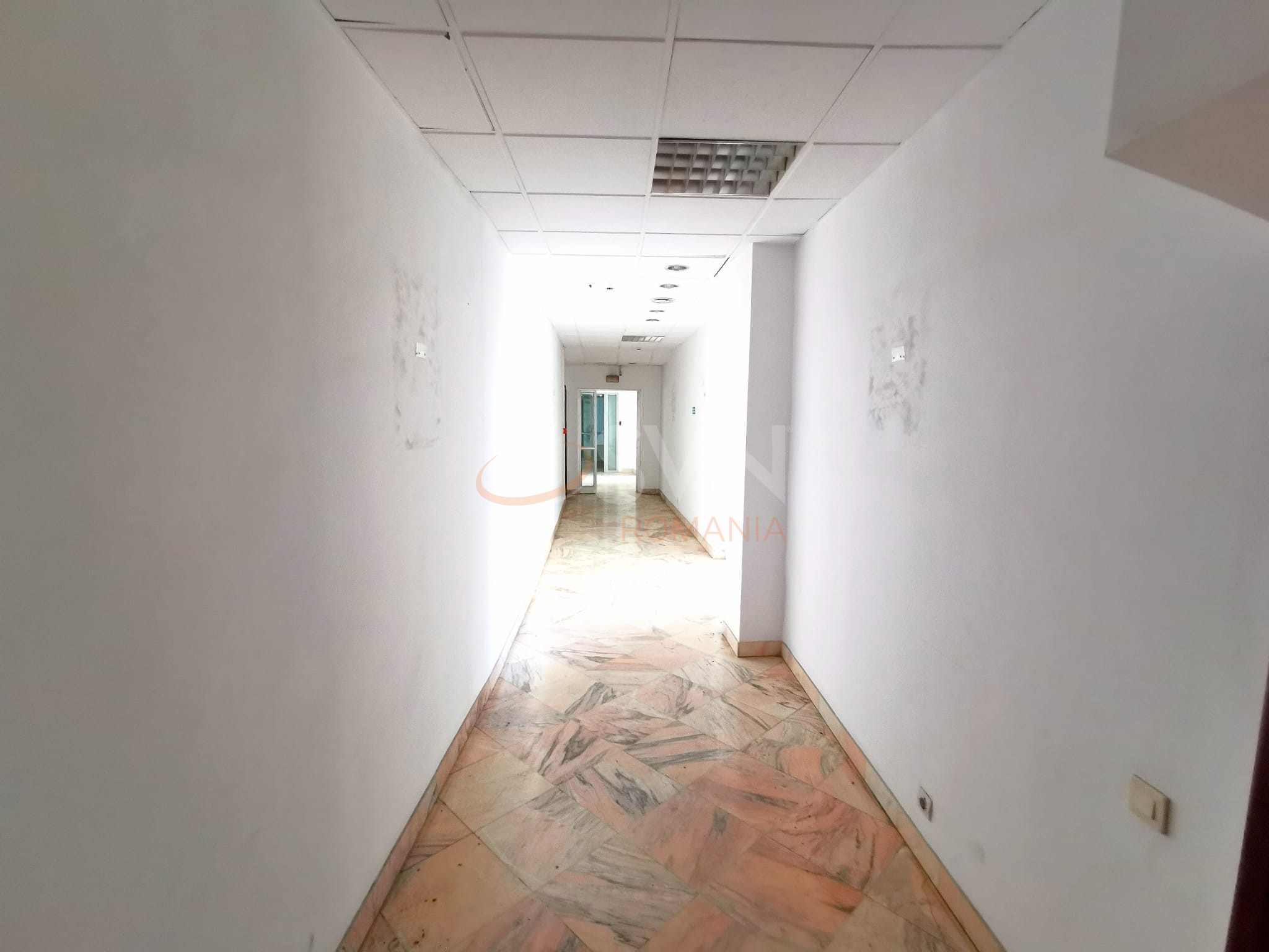 Spatiu comercial 1400 mp Bucuresti/Unirii (s3)