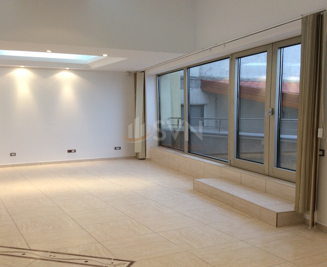 Spatiu comercial 1400 mp Bucuresti/Aviatiei