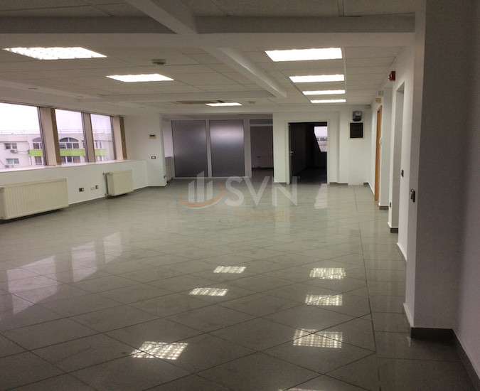Spatiu comercial 1400 mp Bucuresti/Aviatiei