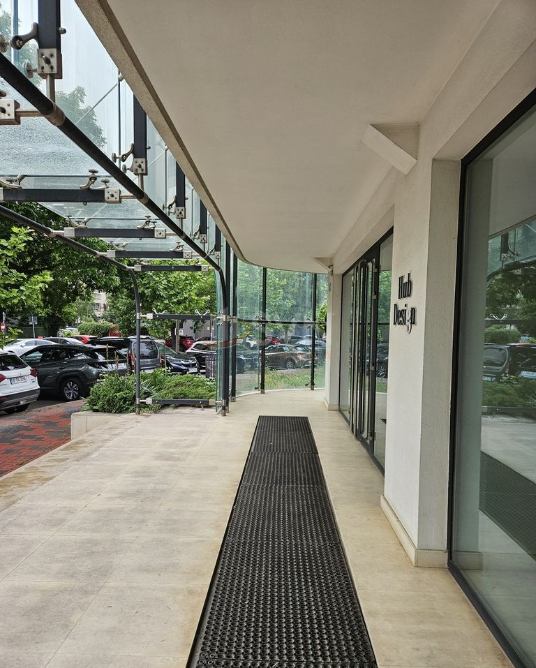 Spatiu comercial 145 mp Bucuresti/P-ta Unirii