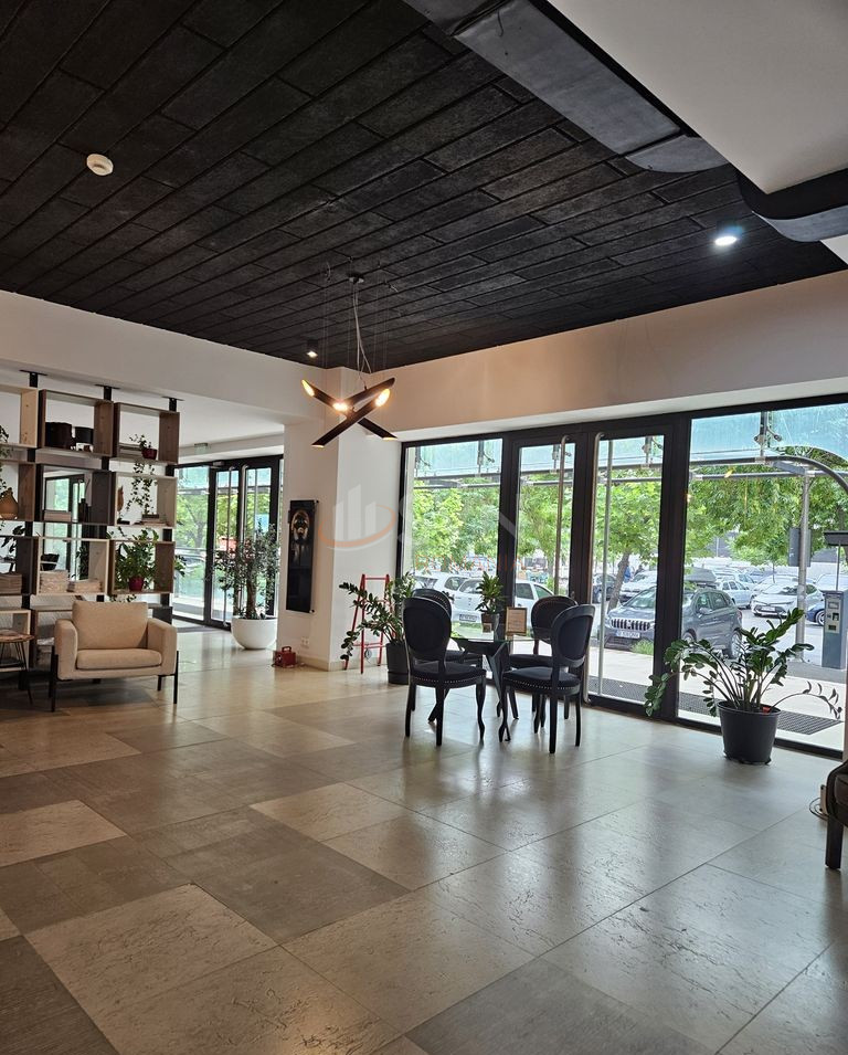 Spatiu comercial 145 mp Bucuresti/P-ta Unirii