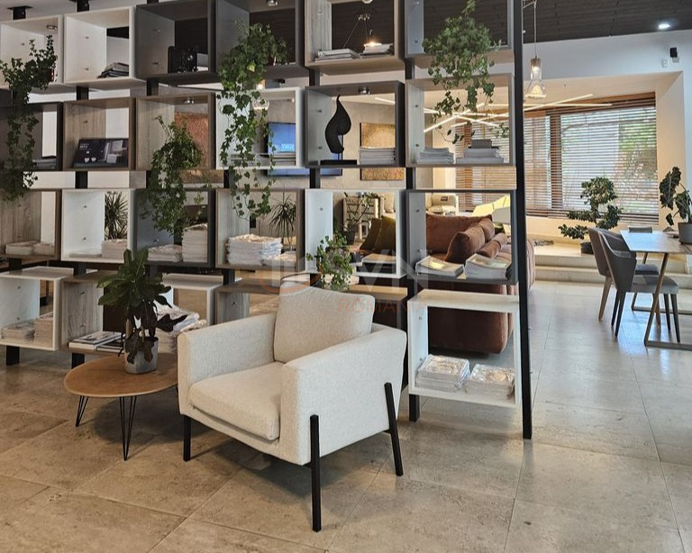 Spatiu comercial 145 mp Bucuresti/P-ta Unirii