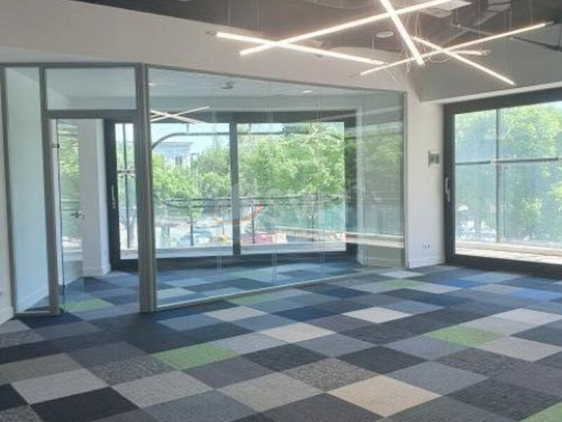 Spatiu comercial 145 mp Bucuresti/P-ta Unirii