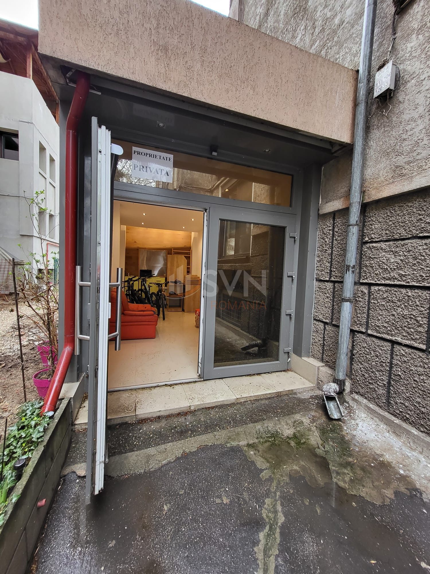 Spatiu comercial 17 mp Bucuresti/1 Mai