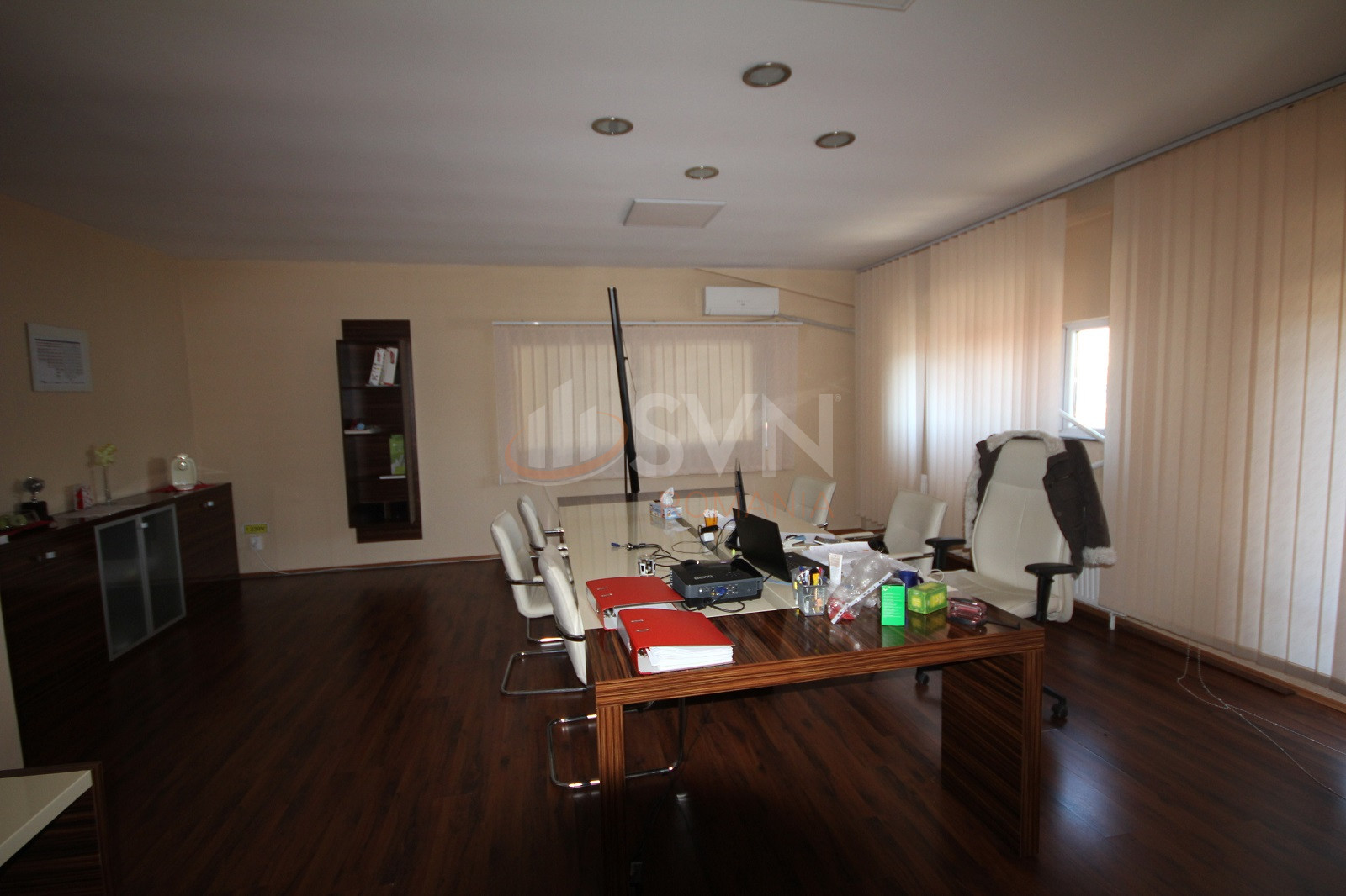 Spatiu comercial 1700 mp Bucuresti/Militari