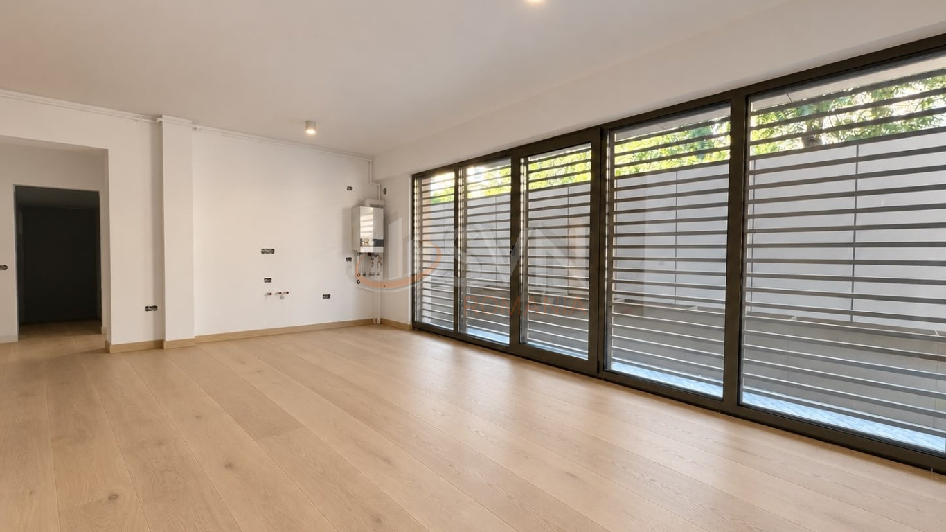 Spatiu comercial 175 mp Bucuresti/P-ta Victoriei