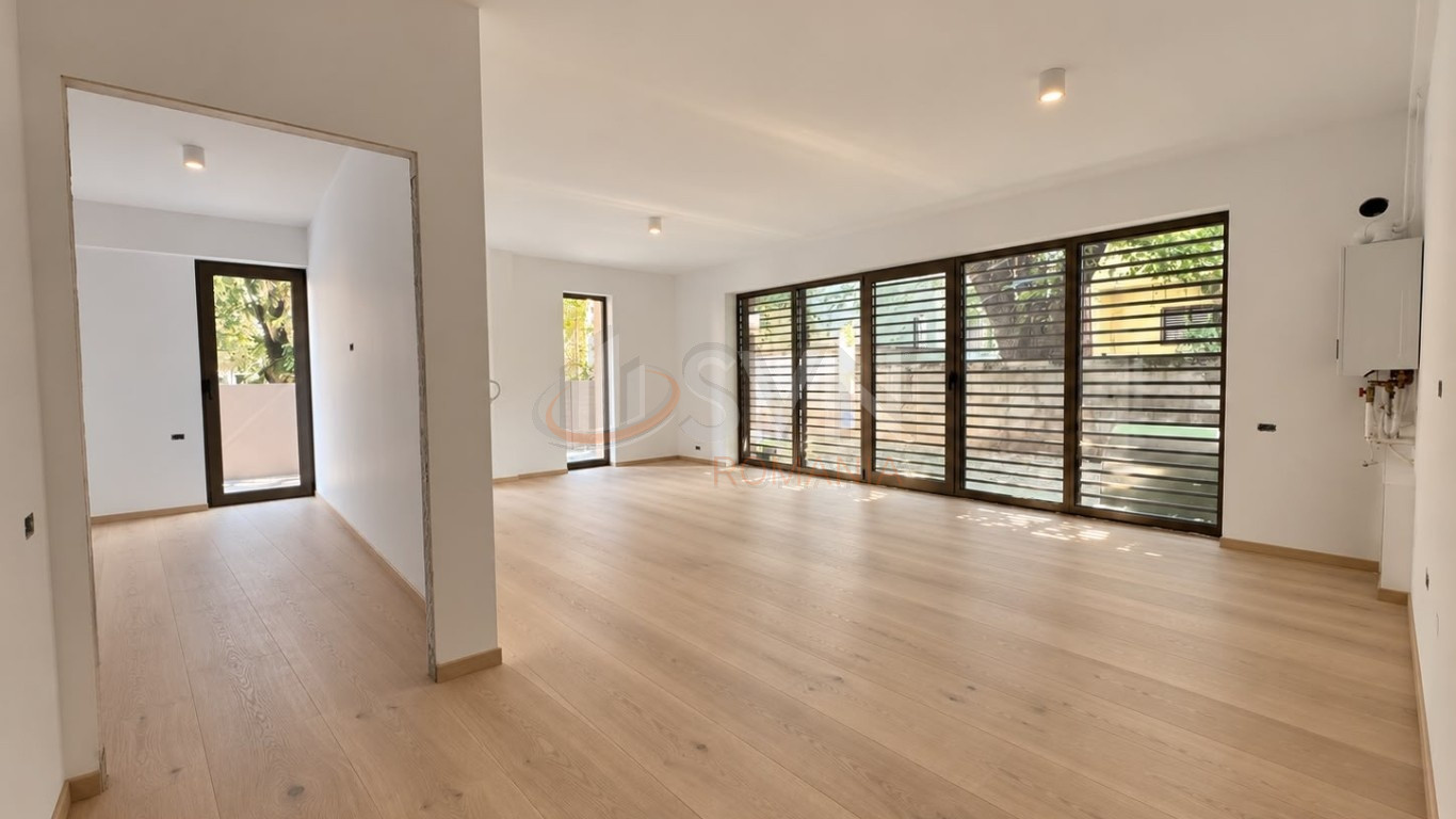 Spatiu comercial 175 mp Bucuresti/P-ta Victoriei