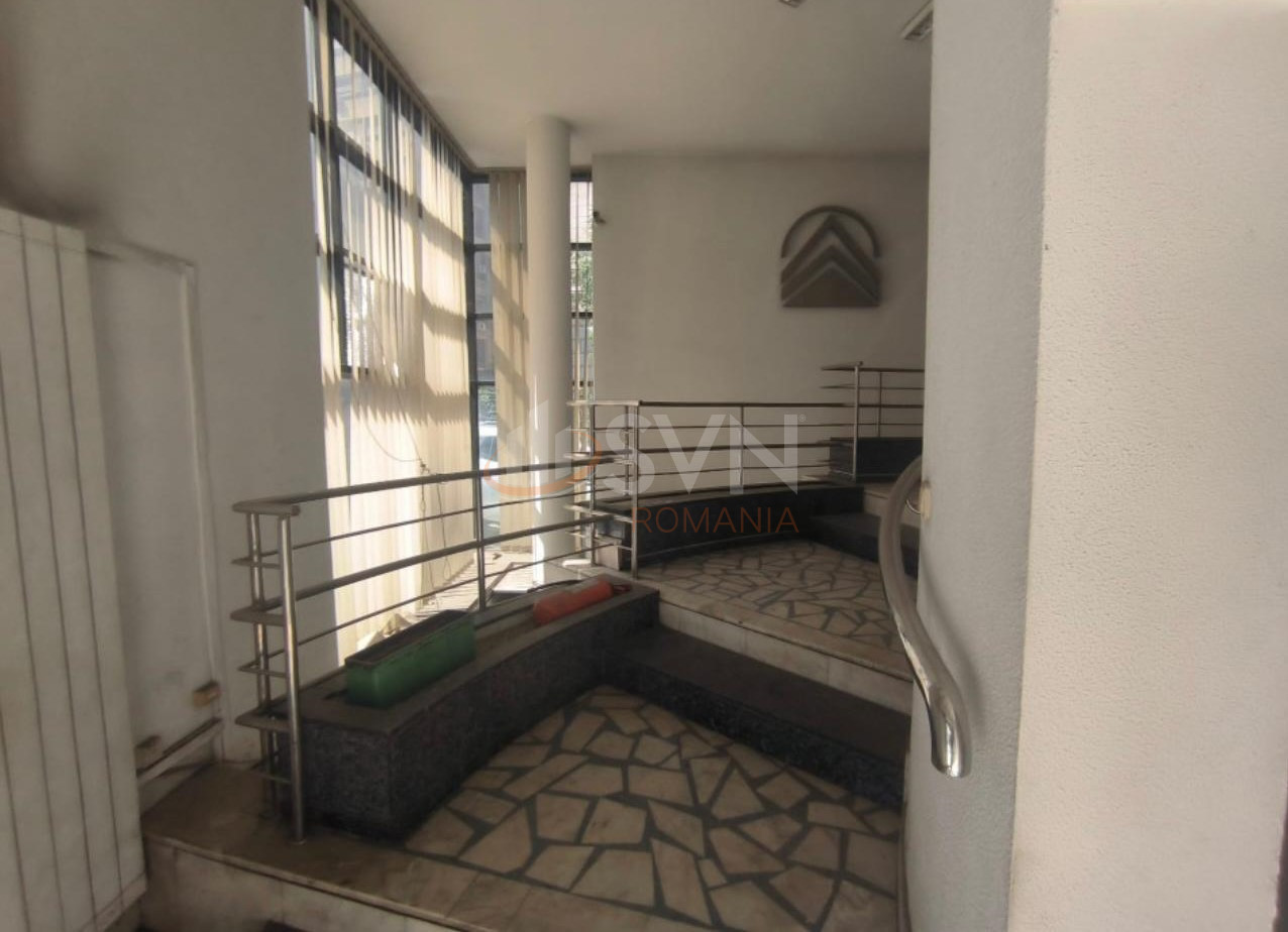 Spatiu comercial 180 mp Bucuresti/Piata Universitatii