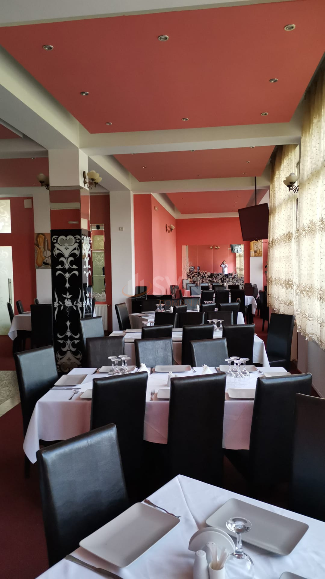 Spatiu comercial 1800 mp Gorj/Centru