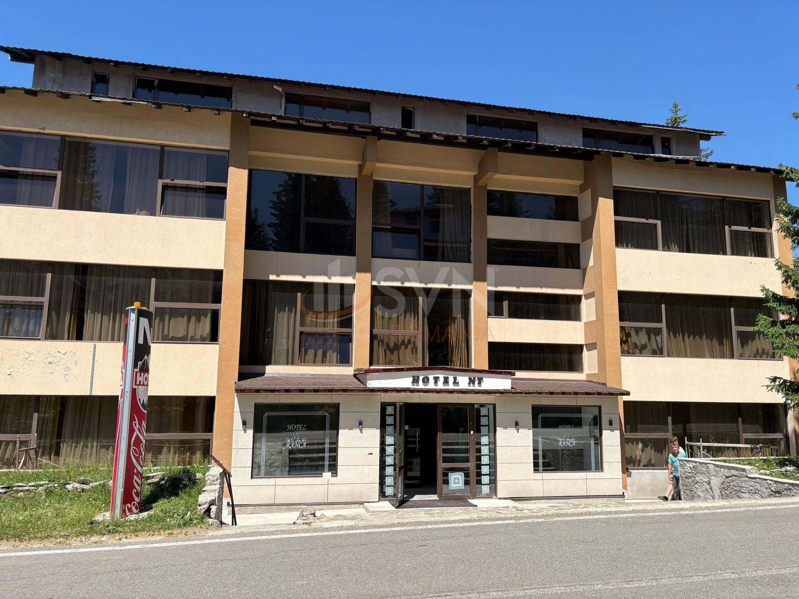 Spatiu comercial 1800 mp Gorj/Centru
